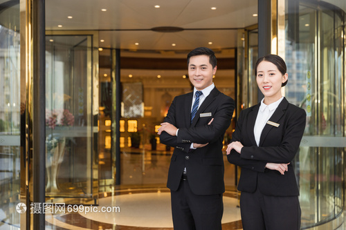 酒店管理服務(wù)人員的專(zhuān)業(yè)接待形象